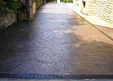 Piedra Iregular - 
	OBRA EN ZEBERIO,VIZCAYA,2013
